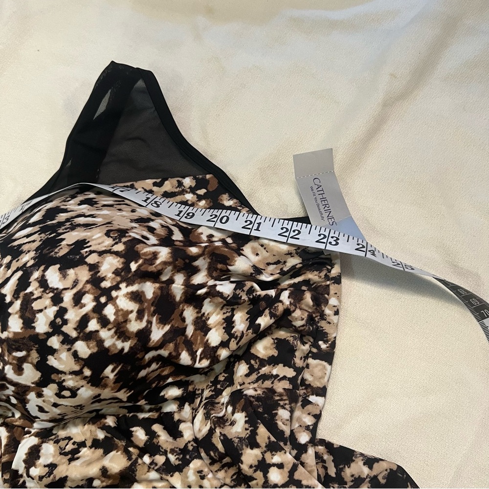 NWT Leopard Print Sleeveless meshed  shoulder straps scrunched chest   swim top - Picture 11 of 13